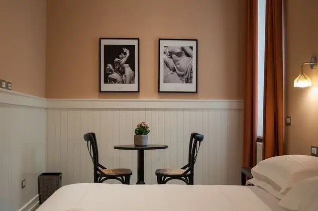 Deluxe Tek Büyük Yataklı Oda (Deluxe)