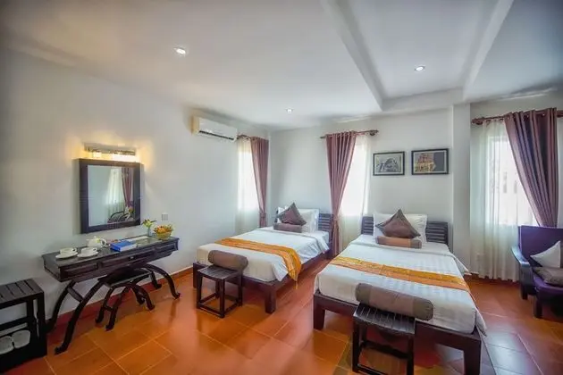 Deluxe Family Suite with Balcony and Free Round Trip Airport Transfer
