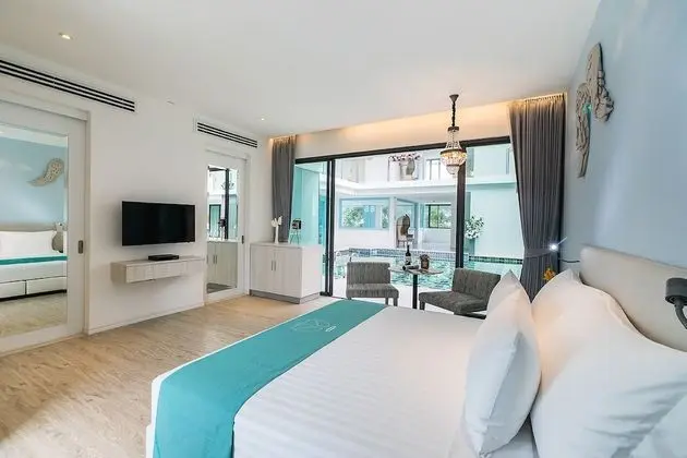 Deluxe Tek Büyük Yataklı Oda, Havuz Kullanımı