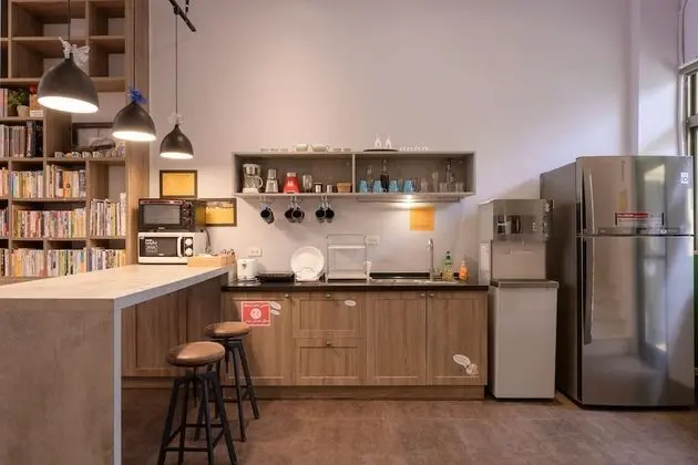 Ortak Ranzalı Oda, Sadece kadınlar için