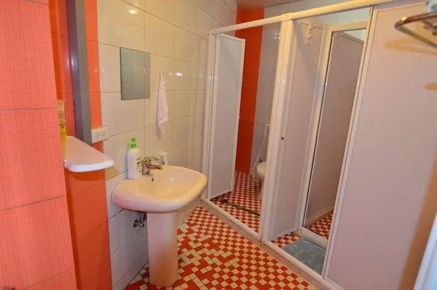 Ortak Ranzalı Oda, Karma Ranzalı Oda (8 beds)