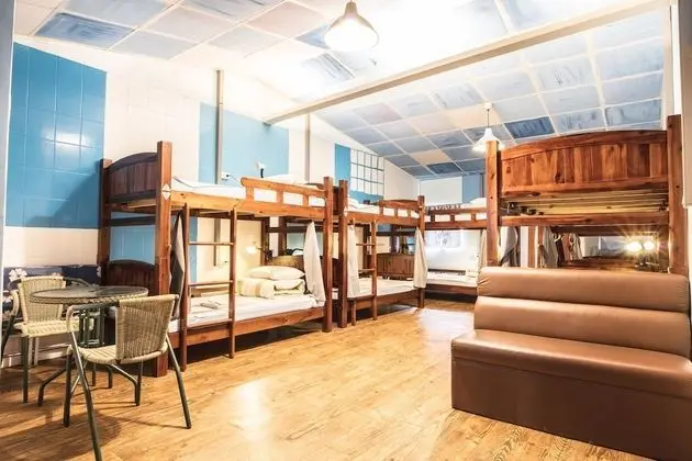 Ortak Ranzalı Oda, Sadece kadınlar için (10 beds)