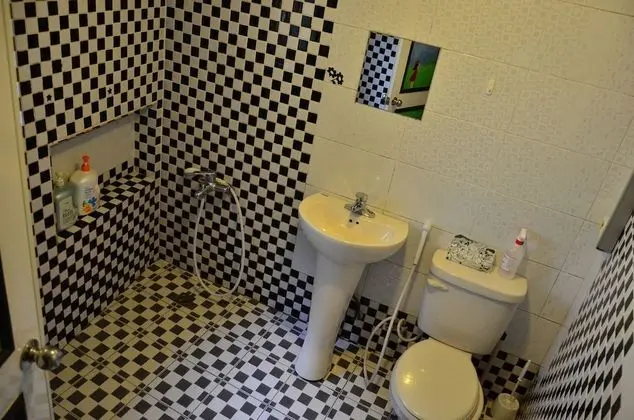 Ortak Ranzalı Oda, Sadece kadınlar için (10 beds)