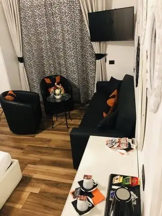 Üç Kişilik Oda