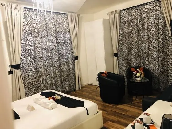 Üç Kişilik Oda