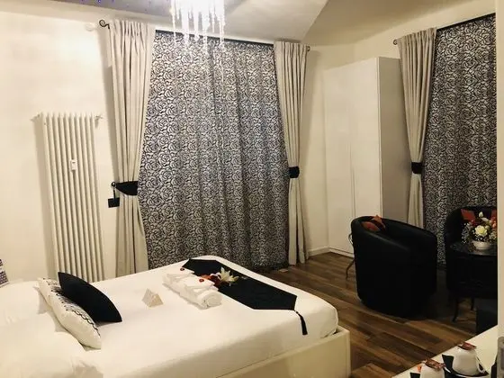 Üç Kişilik Oda