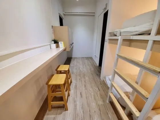 Basic Ortak Ranzalı Oda, Sadece kadınlar için
