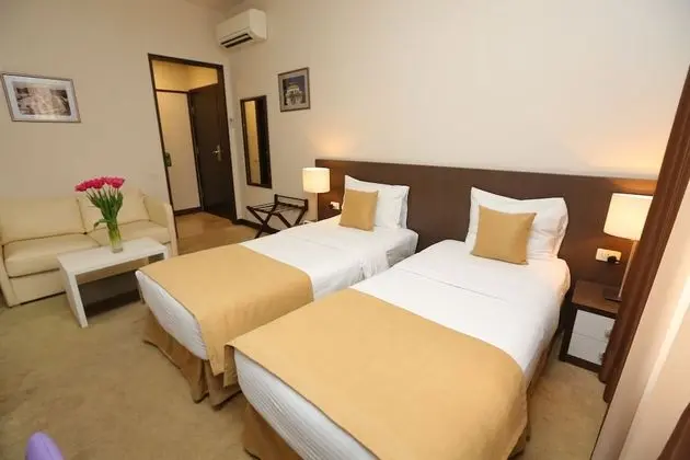 Standard Tek Büyük veya İki Ayrı Yataklı Oda
