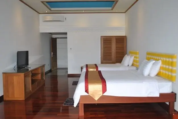 Süit (Luxury Suite Lower)