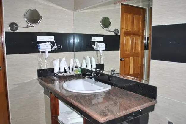 Süit (Luxury Suite Lower)