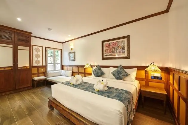 Junior Suite King Room