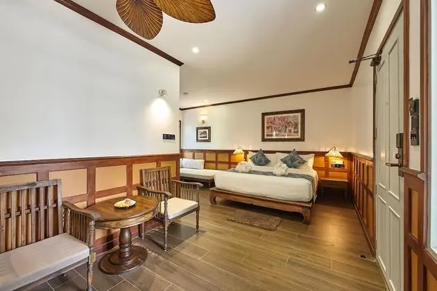 Junior Suite King Room