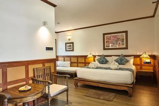 Junior Suite King Room