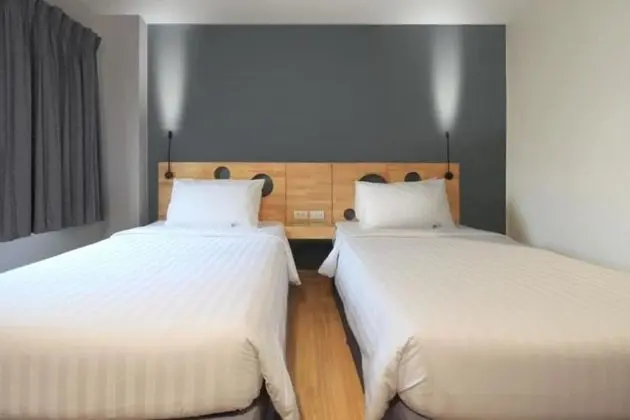 Standard Twin Room With Windows