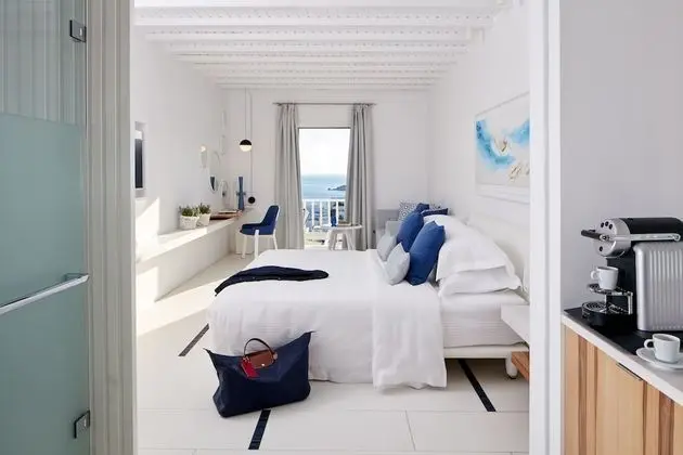 Oda, Deniz Manzaralı (White Bliss)