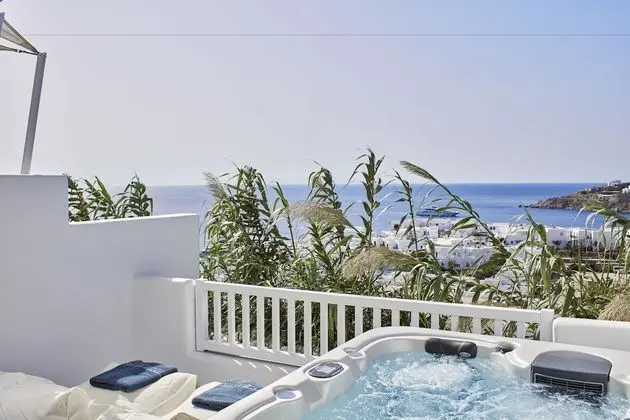 Süit, Sıcak Su Küveti, Deniz Manzaralı (Thalassa)
