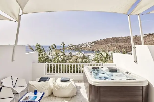Süit, Sıcak Su Küveti, Deniz Manzaralı (Thalassa)