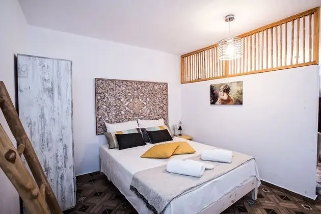 Luxury Üç Kişilik Oda, Sigara İçilebilir, Tepe Manzaralı