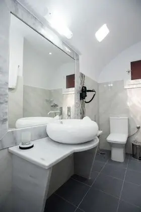 Luxury Üç Kişilik Oda, Sigara İçilebilir, Tepe Manzaralı