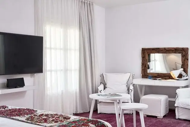 Room, Jetted Tub (Prestige)