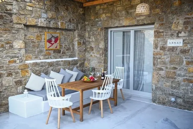 Deluxe Süit, Sıcak Su Küveti, Havuz Manzaralı