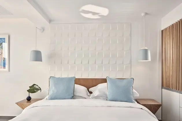 Deluxe Oda, Kısmi Deniz Manzaralı (Rinia)