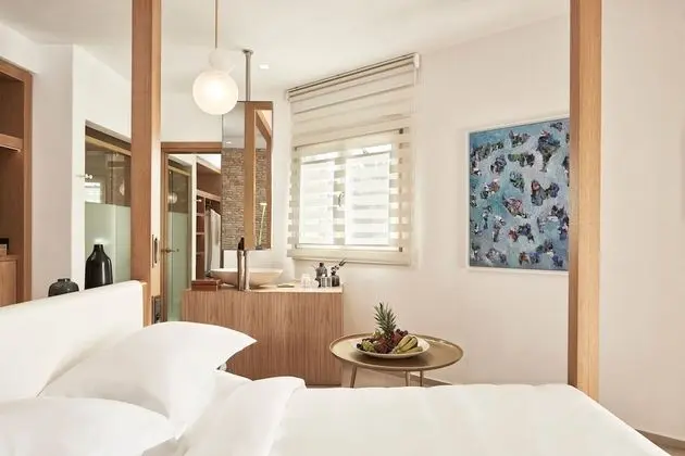 Naia Suite with Sea view & Outdoor Hot Tub