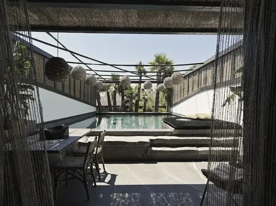 ECO Suite, Private Pool