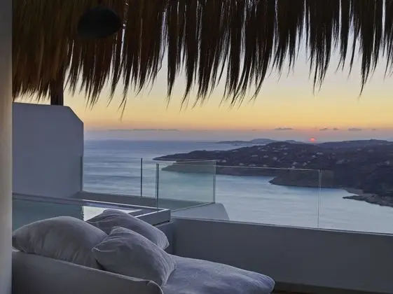 Honeymoon Süit, Sigara İçilmez, Sıcak Su Havuzu