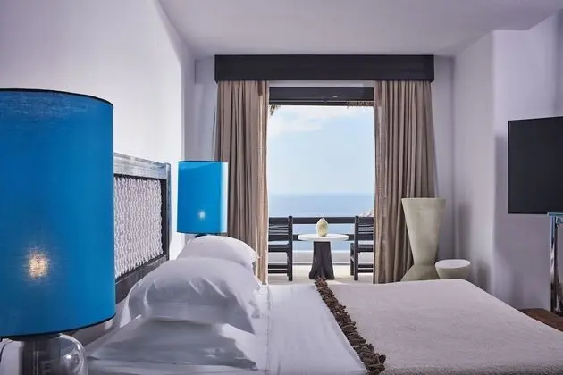 Standard Oda, Deniz Manzaralı (Signature Retreat)
