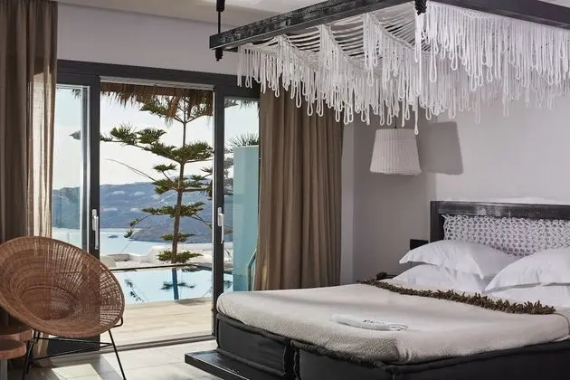 Standard Oda, Kişiye Özel Havuzlu ( Signature Retreat)