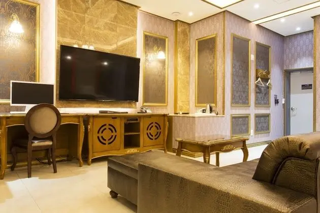 Luxury İki Ayrı Yataklı Oda