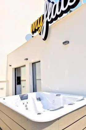 Çatı Katı Süiti (Penthouse)