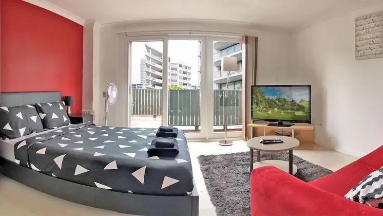 Stüdyo, 1 Çift Kişilik Yatak
