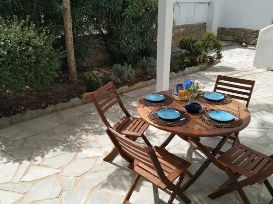Apart Daire, Havuz Manzaralı
