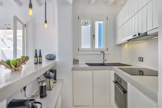 Master Mews Suite with Private Courtyard