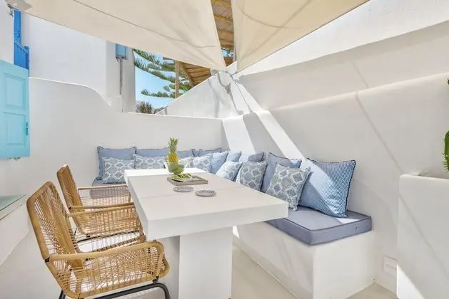 Master Mews Suite with Private Courtyard