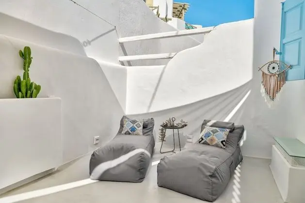 Master Mews Suite with Private Courtyard