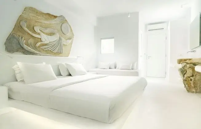 Deluxe Tek Büyük Yataklı Oda, Avlu Manzaralı