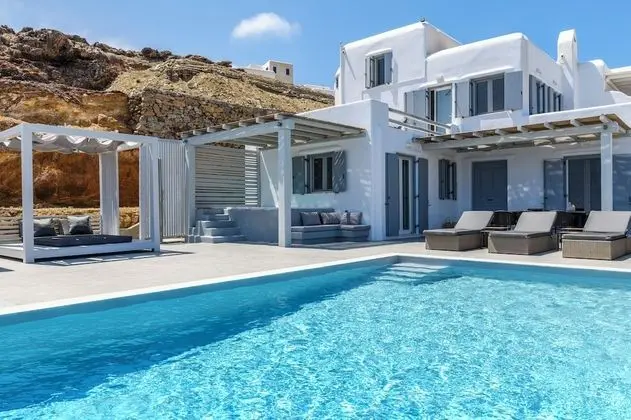 Villa, 4 Yatak Odası, Sigara İçilebilir, Şömine