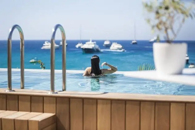 Dream Suite sea view with private pool