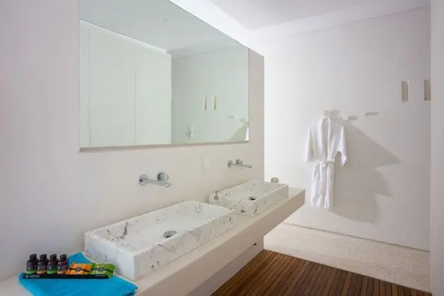 Relax Suite with Hot Tub