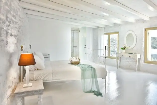 Spartacus 2 Bedroom Villa with Private Pool