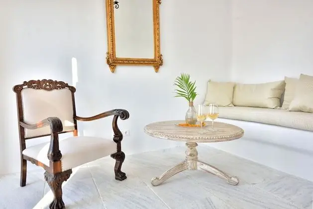 Spartacus 2 Bedroom Villa with Private Pool