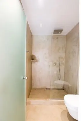 Deluxe Apart Daire, 2 Yatak Odası, Kişiye Özel Havuzlu, Şehir Manzaralı