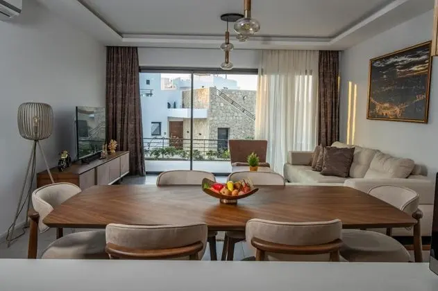 İki Yatak Odalı Apartment -Bahçe Katı -Bahçe Manzaralı