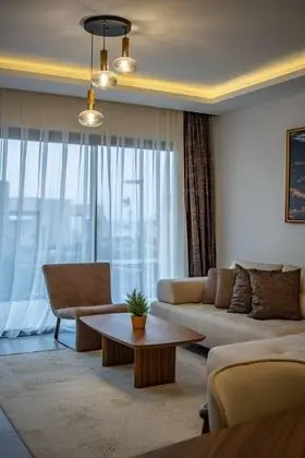 İki Yatak Odalı Apartment -Bahçe Katı -Bahçe Manzaralı