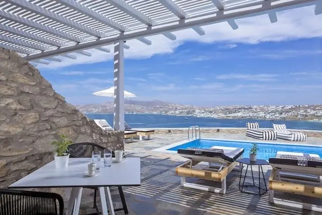 Luxury Çatı Katı (Loft), Deniz Manzaralı (UpBeat)