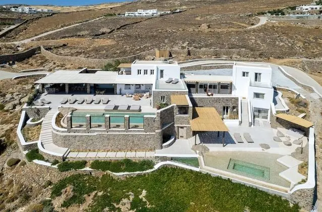 Villa, 7 Bedrooms, 2 Private pools, Sea View