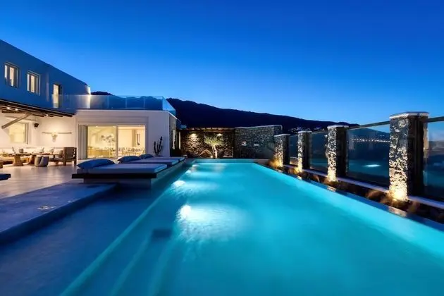 Villa, 7 Bedrooms, 2 Private pools, Sea View